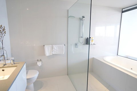 Circle On Cavill Surfers Paradise Apartments-Holiday Paradise - Accommodation Mermaid Beach 14