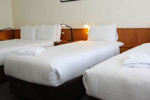Waterview Gosford Motor Inn - Accommodation Mermaid Beach 2