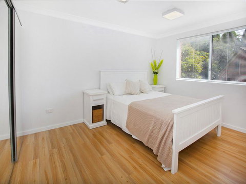 Waves Appartment - Accommodation Mermaid Beach 0