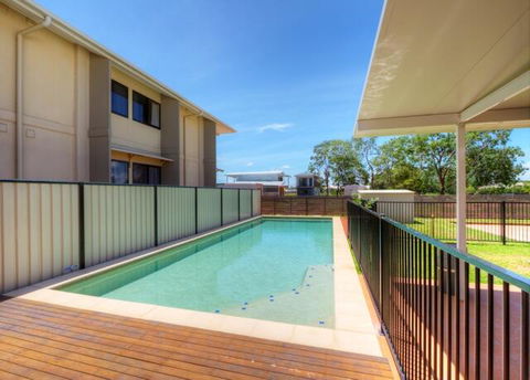 Weipa Motel Resort - Accommodation Mermaid Beach 1