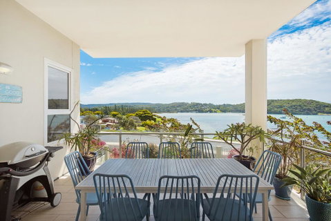 Wharf Apartment Unit 5 - Accommodation Mermaid Beach 0