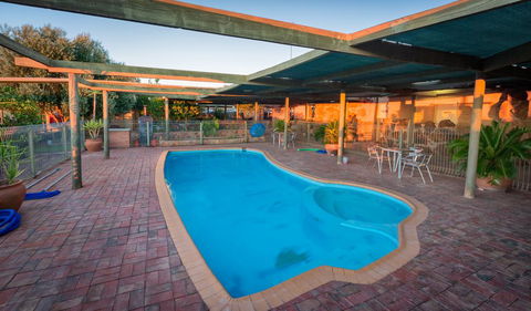 White Cliffs Underground - Accommodation Mermaid Beach 0