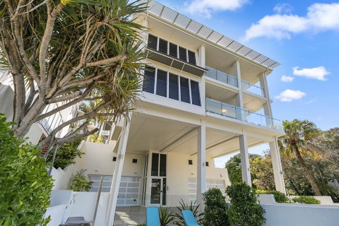 White Sands One - Accommodation Mermaid Beach 0