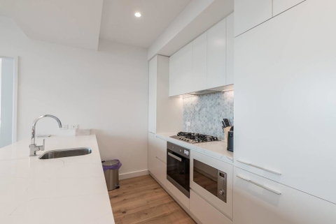 Whitehorse Tower 2 Bedroom 2 Bath - Accommodation Mermaid Beach 2