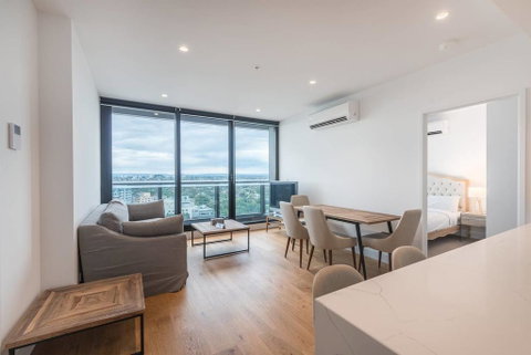 Whitehorse Tower 2 Bedroom 2 Bath - Accommodation Mermaid Beach 0