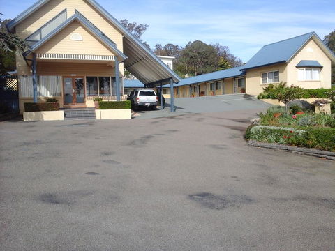 Willows Motel - Accommodation Mermaid Beach 2