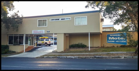 Windsor Motel - Accommodation Mermaid Beach 0