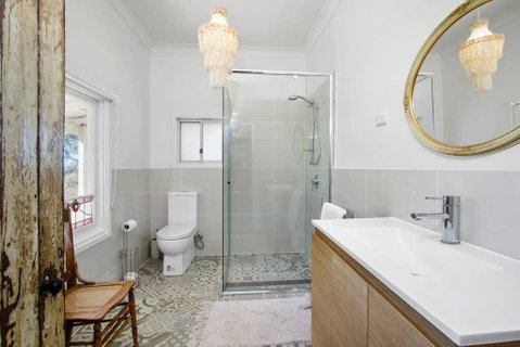 WOOLWAY - Accommodation Mermaid Beach 2