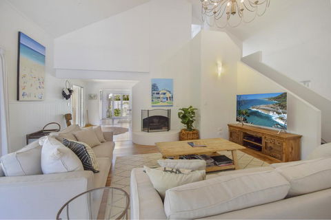 Wyuna Drive - Accommodation Mermaid Beach 0