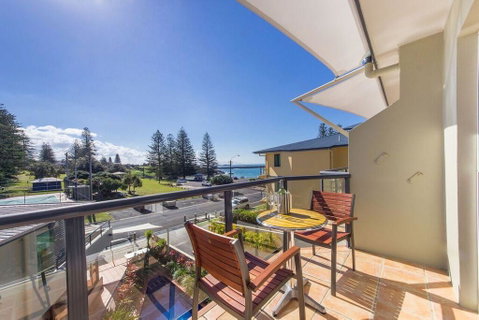 Yamba Beach Motel - Accommodation Mermaid Beach 2