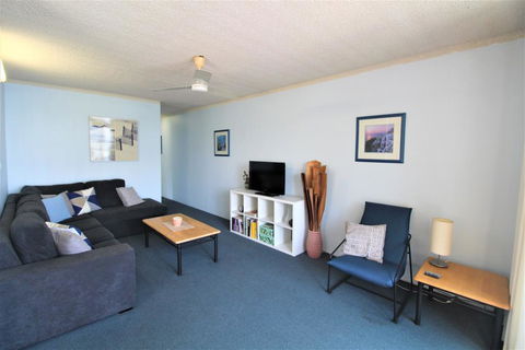 Yamba Towers 2 - Accommodation Mermaid Beach 3