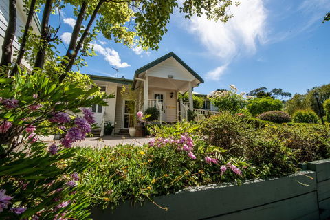 Yarra Gables - Accommodation Mermaid Beach 3