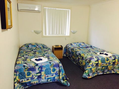 Yetholme Motor Inn - Accommodation Mermaid Beach 2