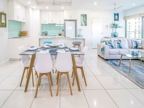ZEN TOWERS - COZY HOLIDAY HOME For Families In CBD - Accommodation Mermaid Beach 0