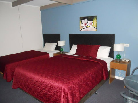 Zero Inn Motel - Accommodation Mermaid Beach 0
