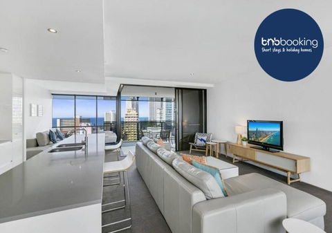 2 Bedroom Unit, Heart Of Surfers Paradise,Pool,spa - Accommodation Mermaid Beach 0