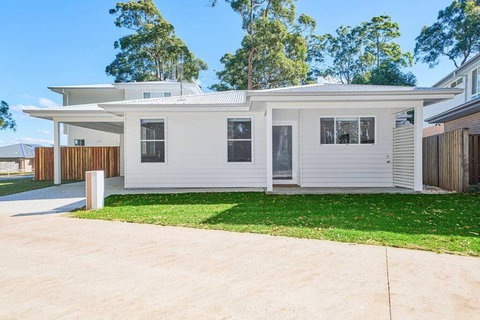 A Coastal Hideaway - Accommodation Mermaid Beach 0