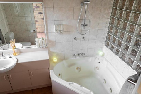 Abacus Motel - Accommodation Mermaid Beach 3