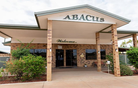 Abacus Motel - Accommodation Mermaid Beach 2