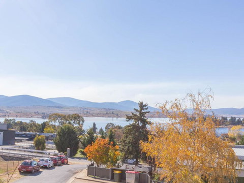 Alaska 8 Poley Cow Lane - Accommodation Mermaid Beach 1