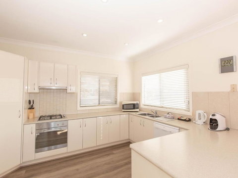 Alaska 8 Poley Cow Lane - Accommodation Mermaid Beach 3