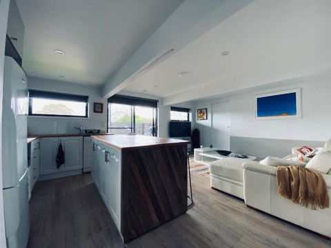 Angasi - Accommodation Mermaid Beach 4