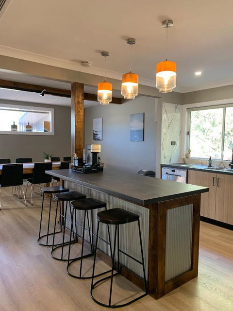 Anna Bay Beach House With Plunge Pool, Air Hockey, PS4, Close To Shops - Accommodation Mermaid Beach 1