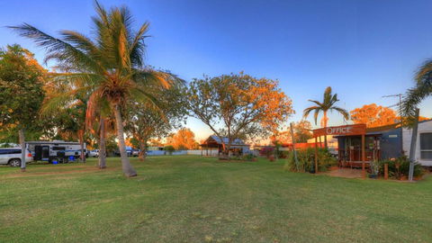 Barcaldine Caravan Park - Accommodation Mermaid Beach 3