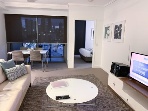 M&A Apartments - Accommodation Mermaid Beach 10
