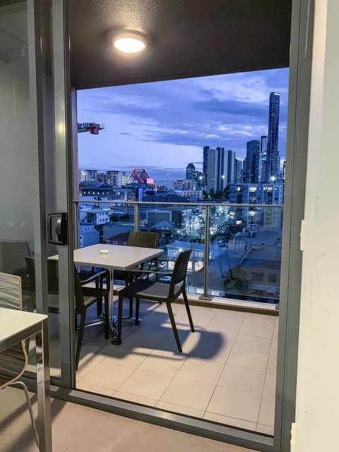 M&A Apartments - Accommodation Mermaid Beach 9
