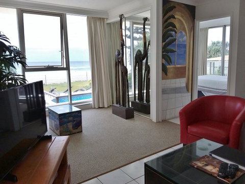 Hibiscus On The Beach - Accommodation Mermaid Beach 21