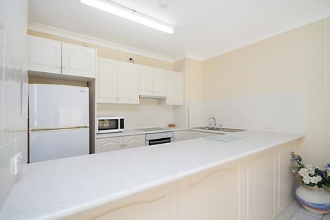 Hibiscus On The Beach - Accommodation Mermaid Beach 7