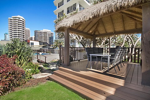 Hibiscus On The Beach - Accommodation Mermaid Beach 33
