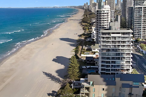 Hibiscus On The Beach - Accommodation Mermaid Beach 42
