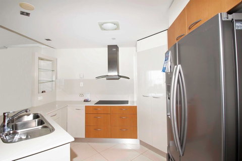 Trilogy Surfers Paradise - Accommodation Mermaid Beach 20