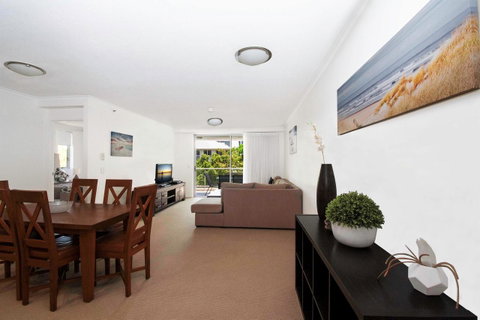 Trilogy Surfers Paradise - Accommodation Mermaid Beach 32