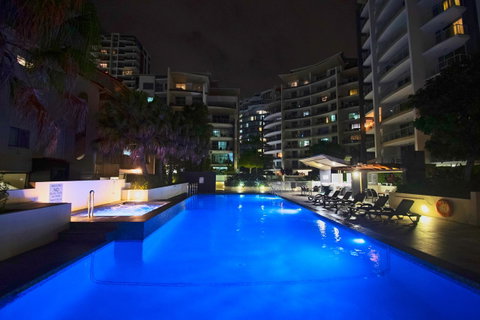 Trilogy Surfers Paradise - Accommodation Mermaid Beach 14