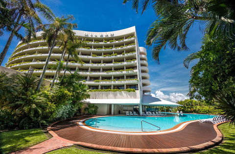 Hilton Cairns - Accommodation Mermaid Beach 0