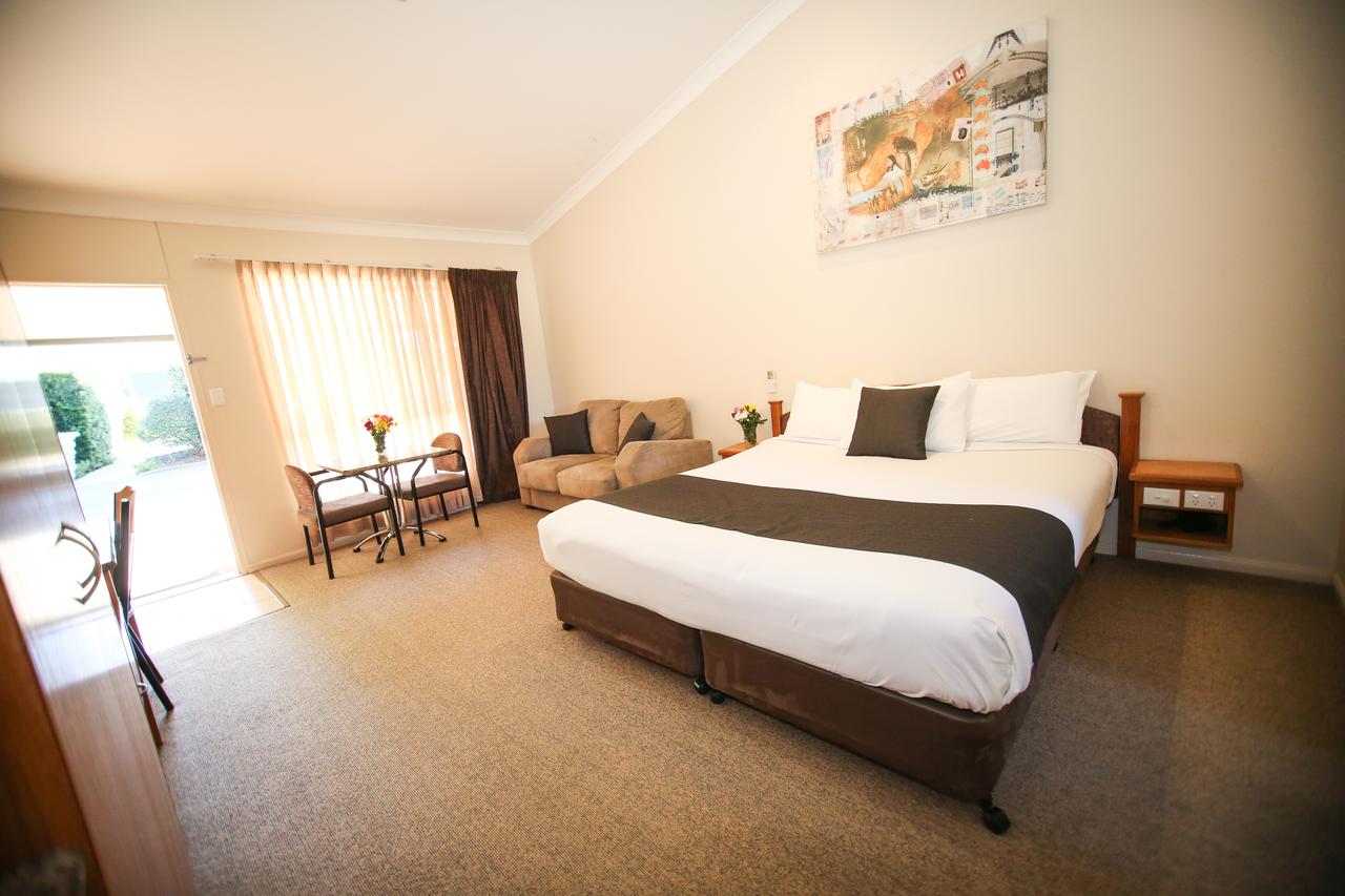 Bymount QLD Accommodation Mermaid Beach