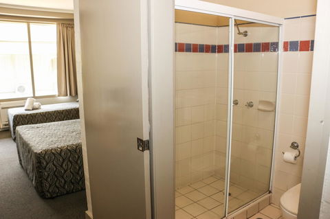 Salisbury Hotel Motel - Accommodation Mermaid Beach 13