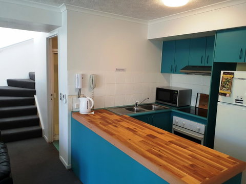 Surfers Beach Resort 2 - Accommodation Mermaid Beach 31