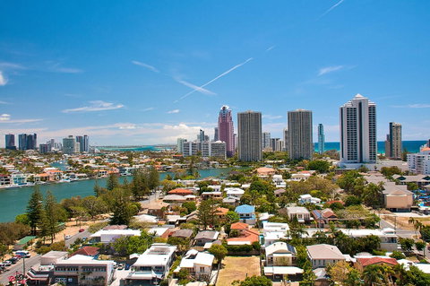 Spectrum Holiday Apartments - Accommodation Mermaid Beach 28
