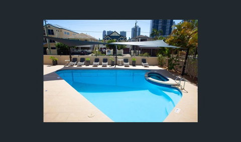 Spectrum Holiday Apartments - Accommodation Mermaid Beach 2