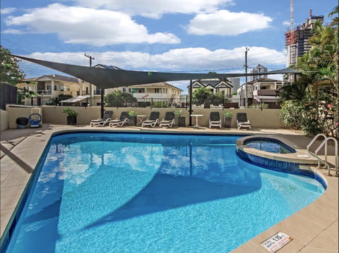 Spectrum Holiday Apartments - Accommodation Mermaid Beach 9