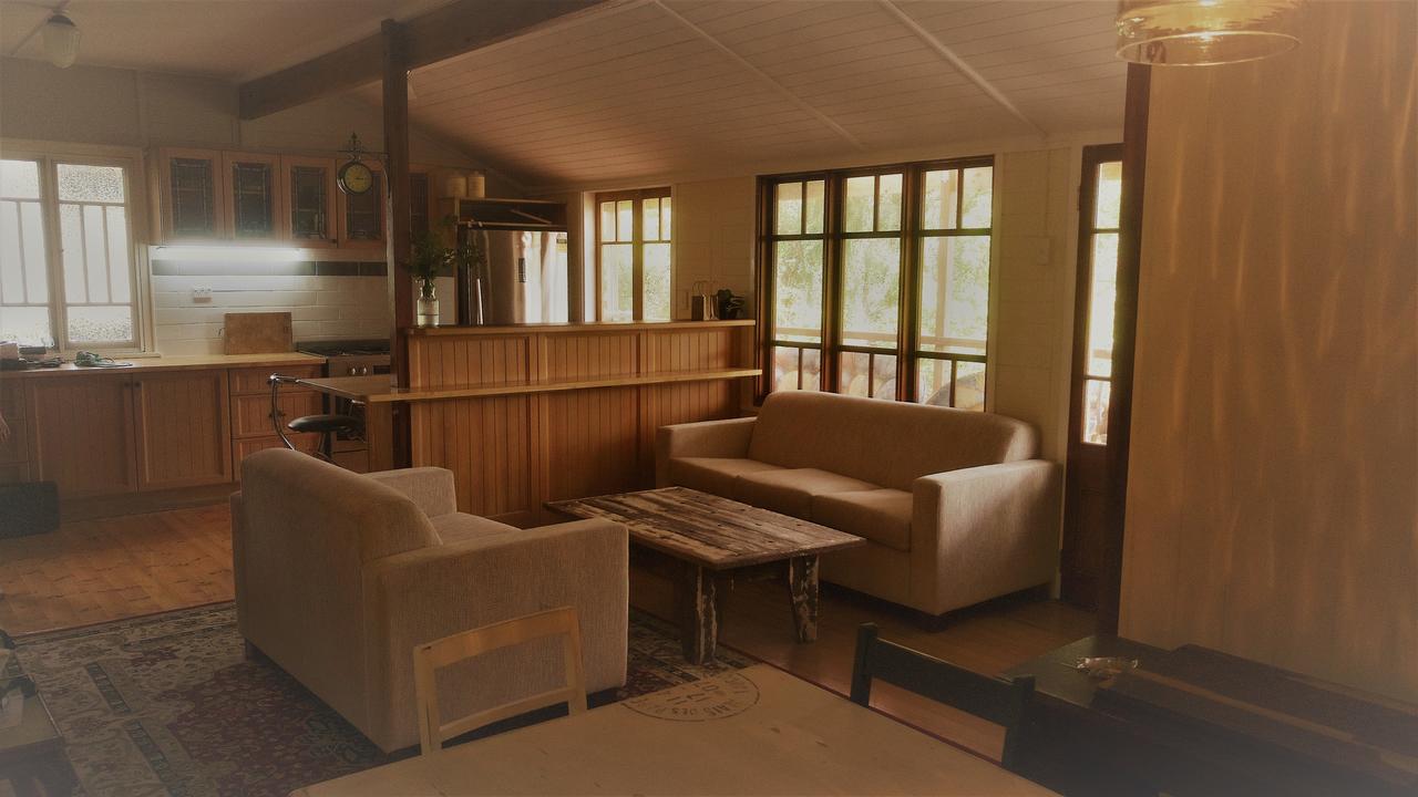 Mt Alford QLD Accommodation Mermaid Beach