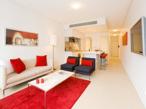 The Miro Apartments - Accommodation Mermaid Beach 18