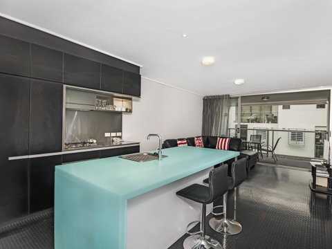 The Miro Apartments - Accommodation Mermaid Beach 14
