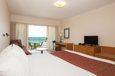 Tangalooma Island Resort - Accommodation Mermaid Beach 34