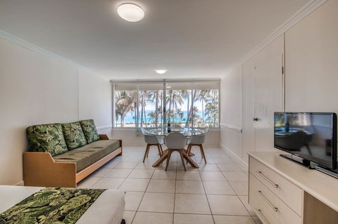 Tangalooma Island Resort - Accommodation Mermaid Beach 17