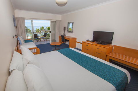 Tangalooma Island Resort - Accommodation Mermaid Beach 19